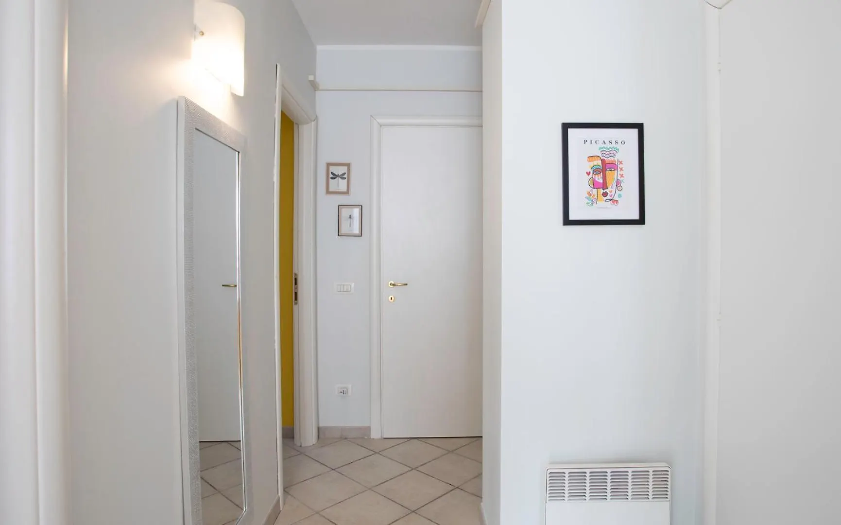 Apartment #13 Orange Suite Ac Wifi Balcony 3Mins Walk Sea Front Nice