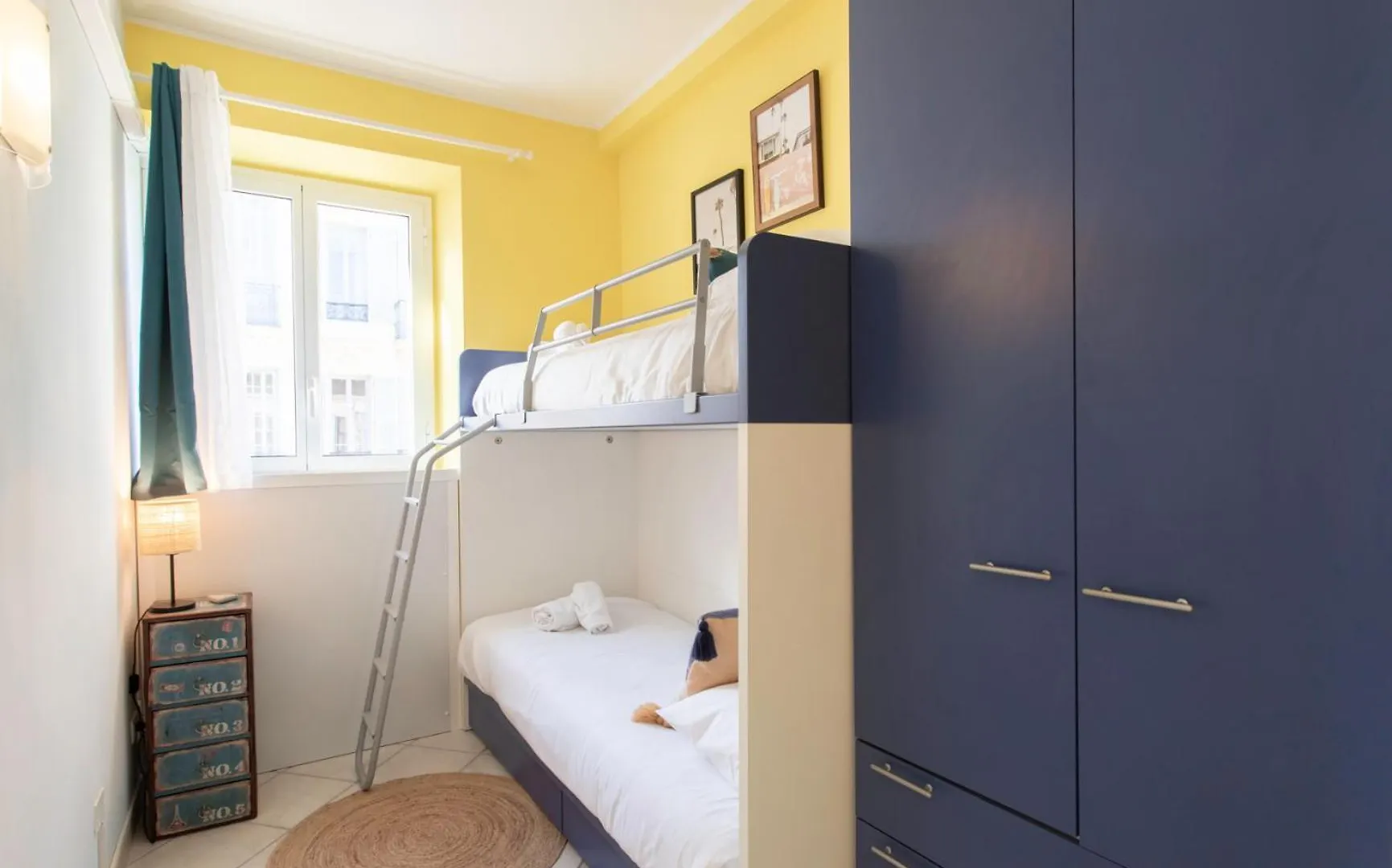 #13 Orange Suite Ac Wifi Balcony 3Mins Walk Sea Front Nice Apartment