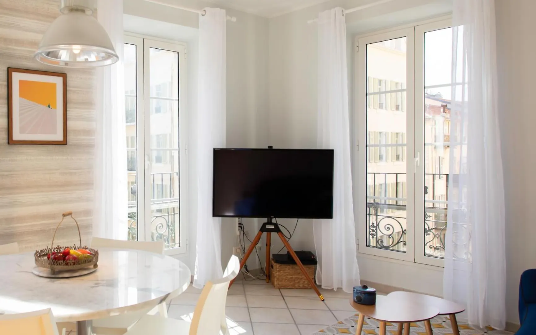 #13 Orange Suite Ac Wifi Balcony 3Mins Walk Sea Front Nice Apartment