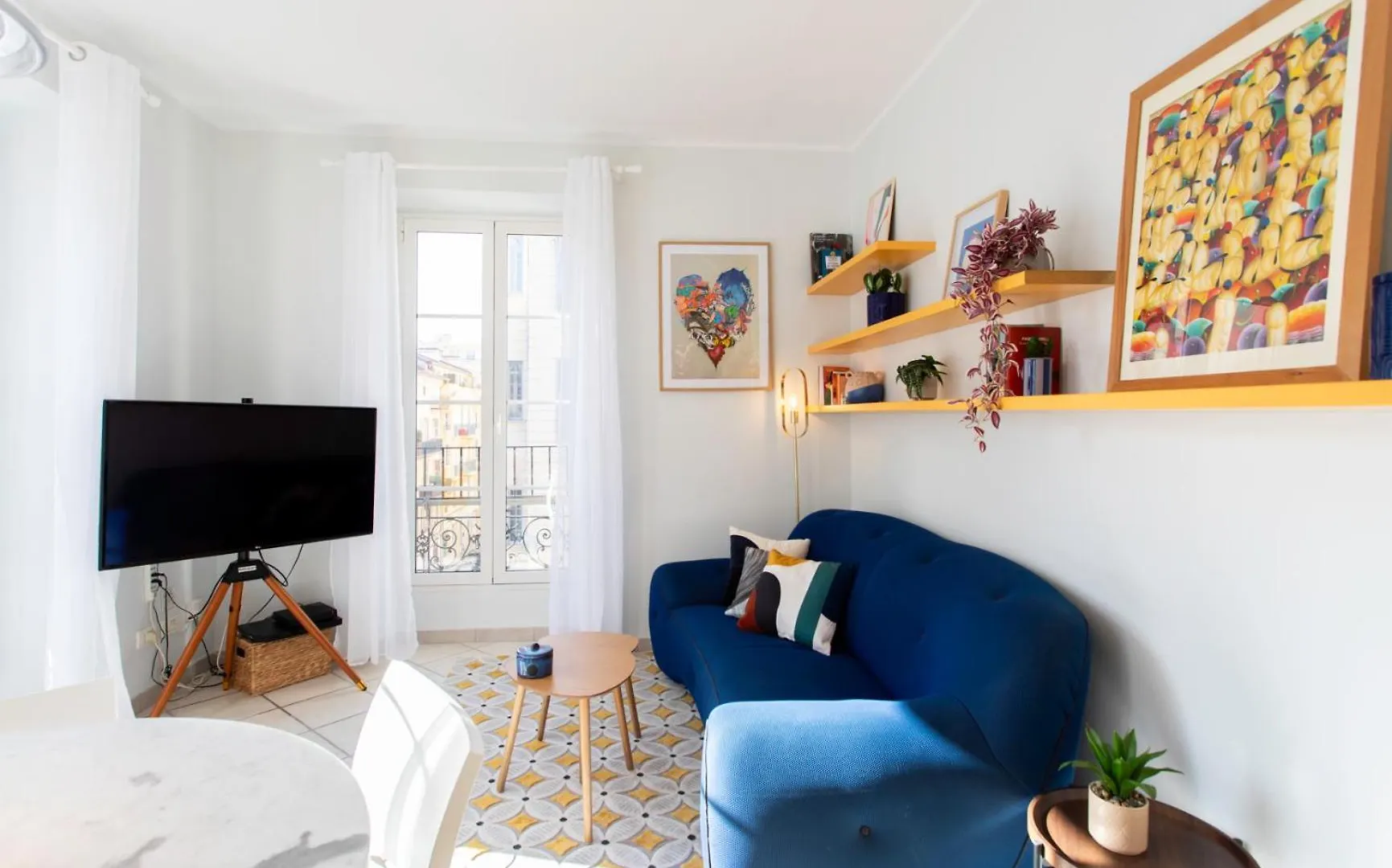 #13 Orange Suite Ac Wifi Balcony 3Mins Walk Sea Front contacts