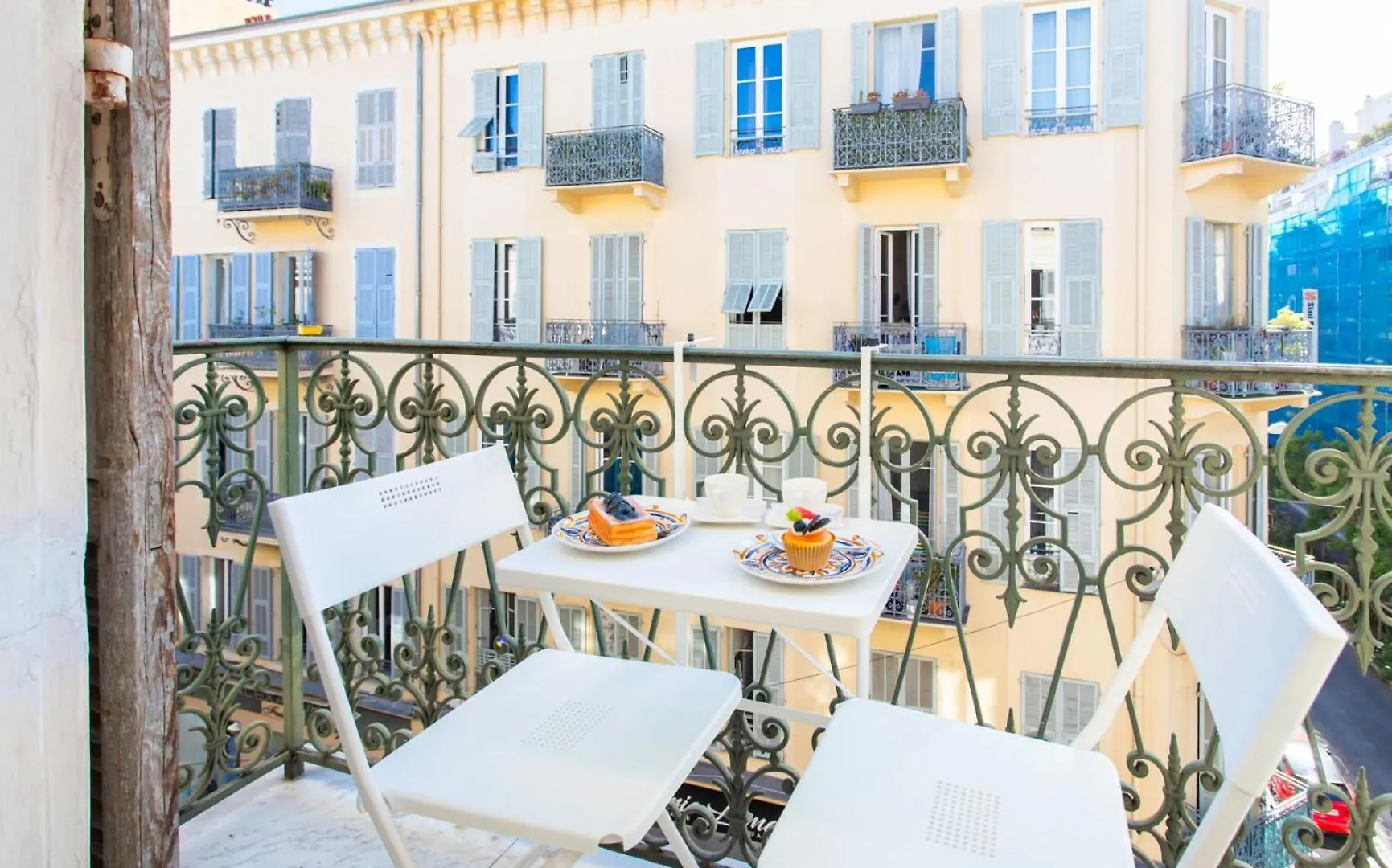 #13 Orange Suite Ac Wifi Balcony 3Mins Walk Sea Front Nice Apartment